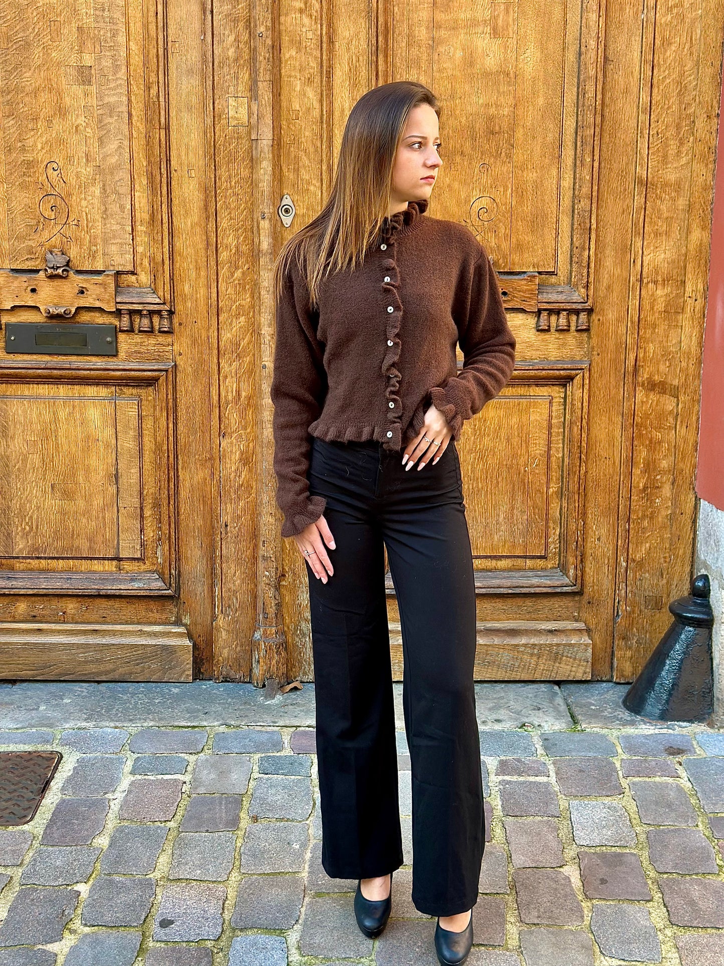 Cardigan col volanté marron